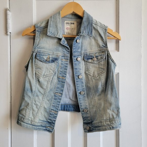Denim Vest / XS / Sleeveless Jean Jacket - Picture 1 of 2